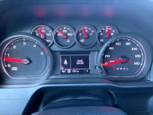 Used 2024 Chevrolet Silverado 2500 Custom w/ Custom Value Package image 24