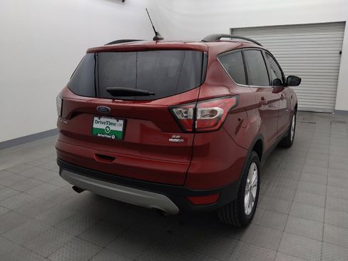 Used 2018 Ford Escape SE w/ SE Sync 3 Package AWD/4WD image 7