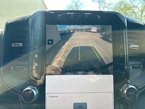 Used 2022 RAM 1500 Laramie image 23