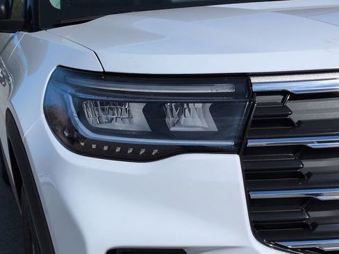 New 2026 Ford Explorer Active image 9