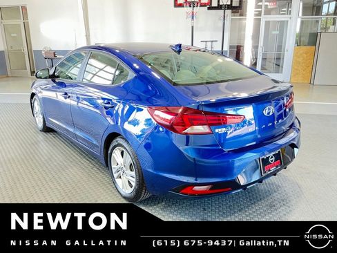 Used 2020 Hyundai Elantra SEL FWD image 19