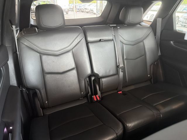 Certified 2020 Cadillac XT5 Premium Luxury w/ LPO, Floor Liner Package FWD image 17