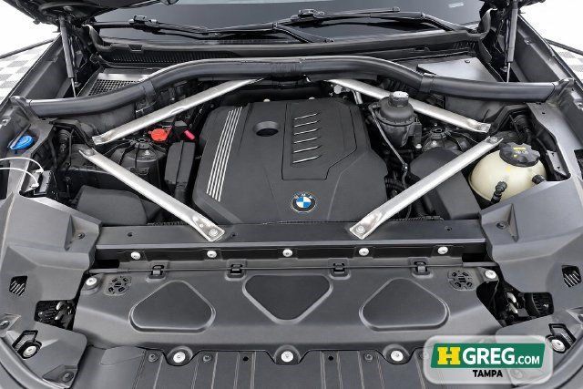 Used 2020 BMW X5 sDrive40i w/ Luxury Seating Package RWD image 16