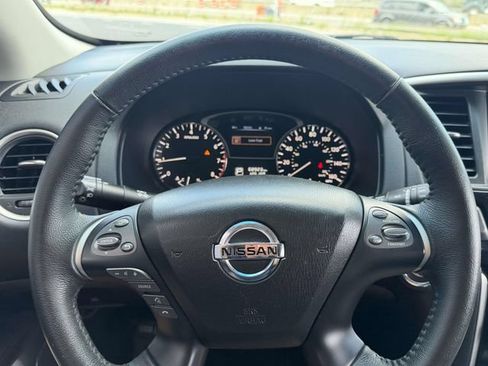 Used 2015 Nissan Pathfinder SV w/ Cargo Package FWD image 30