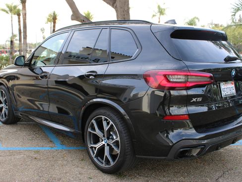 Used 2023 BMW X5 xDrive45e w/ M Sport Package image 3