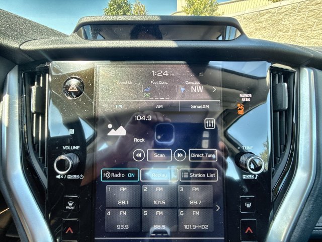Used 2025 Subaru Legacy Limited AWD/4WD image 16