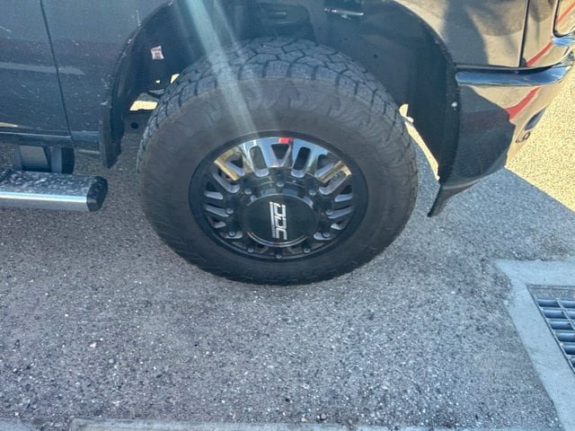 Used 2025 RAM 3500 Laramie w/ Night Edition AWD/4WD image 6