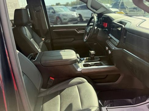 Used 2023 GMC Sierra 1500 SLT w/ SLT Premium Package image 50