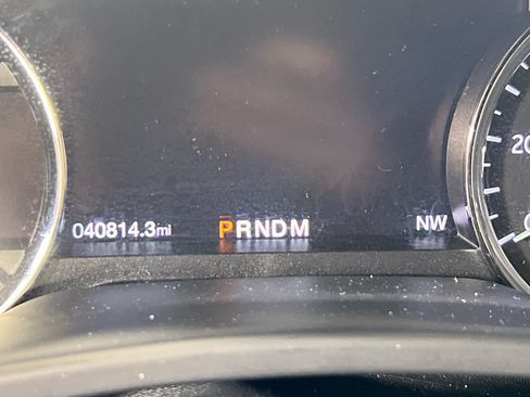 Used 2019 Ford Expedition Limited w/ Equipment Group 303A AWD/4WD image 12