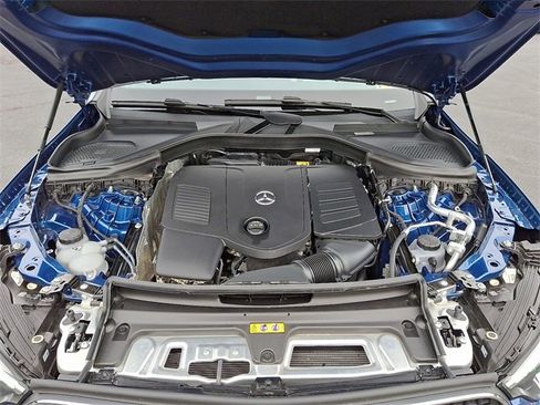 Certified 2025 Mercedes-Benz GLC 300 4MATIC image 28
