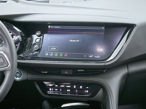 Used 2023 Buick Envision Avenir image 30