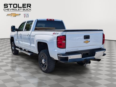 Used 2015 Chevrolet Silverado 2500 LT w/ LT Convenience Package AWD/4WD image 3