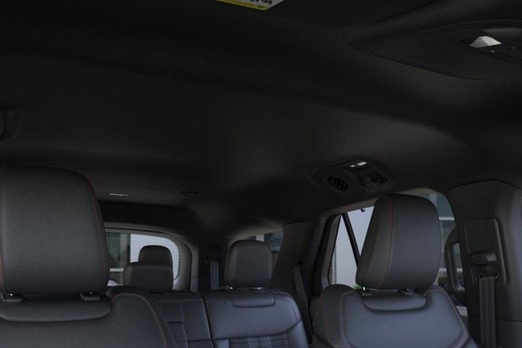 Used 2025 Ford Explorer ST-Line w/ Premium Package RWD image 48