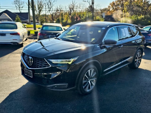 Used 2025 Acura MDX w/ Technology Package AWD/4WD image 4