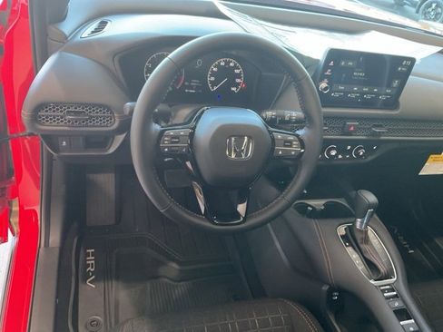 New 2026 Honda HR-V Sport image 7