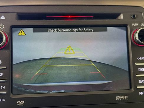 Used 2014 GMC Acadia Denali image 16