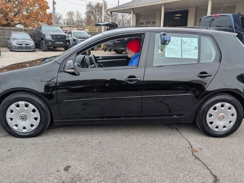 Used 2009 Volkswagen Rabbit S image 5