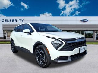 Used 2023 Kia Sportage LX video 1