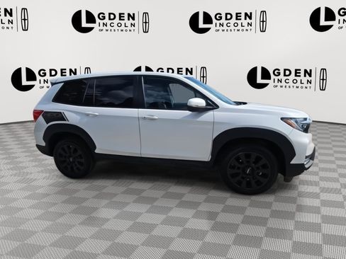 Used 2023 Honda Passport EX-L image 2