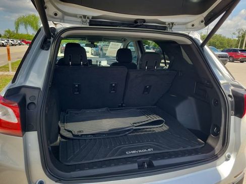 Used 2019 Chevrolet Equinox LT FWD image 6