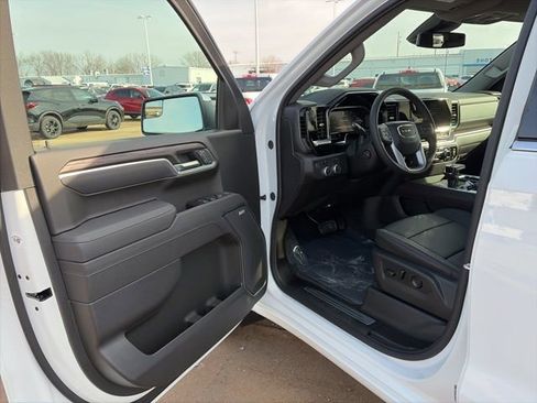 New 2026 GMC Sierra 1500 SLT w/ SLT Convenience Package image 10
