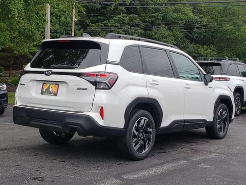 New 2026 Subaru Forester Touring AWD/4WD image 3
