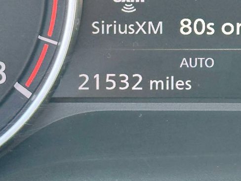 Used 2025 Nissan Rogue SV AWD/4WD image 25