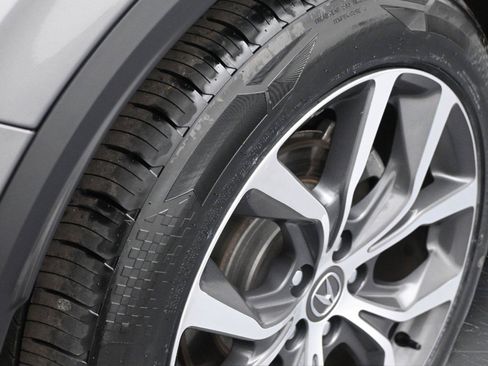 Used 2023 Acura MDX SH-AWD w/ Technology Package image 13