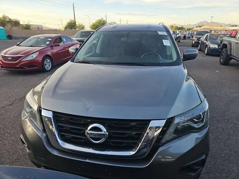 Used 2019 Nissan Pathfinder SV w/ SV Tech Package AWD/4WD image 3