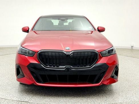 Used 2024 BMW 540i xDrive w/ Premium Package AWD/4WD image 2