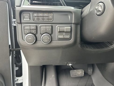 New 2026 Chevrolet Tahoe Premier w/ Sun And Tow Package image 4