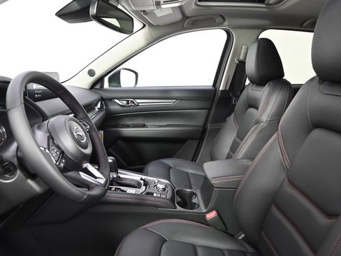 New 2025 MAZDA CX-5 Carbon Edition image 13