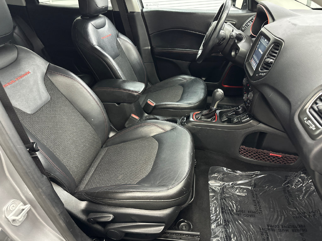 Used 2018 Jeep Compass Trailhawk AWD/4WD image 13