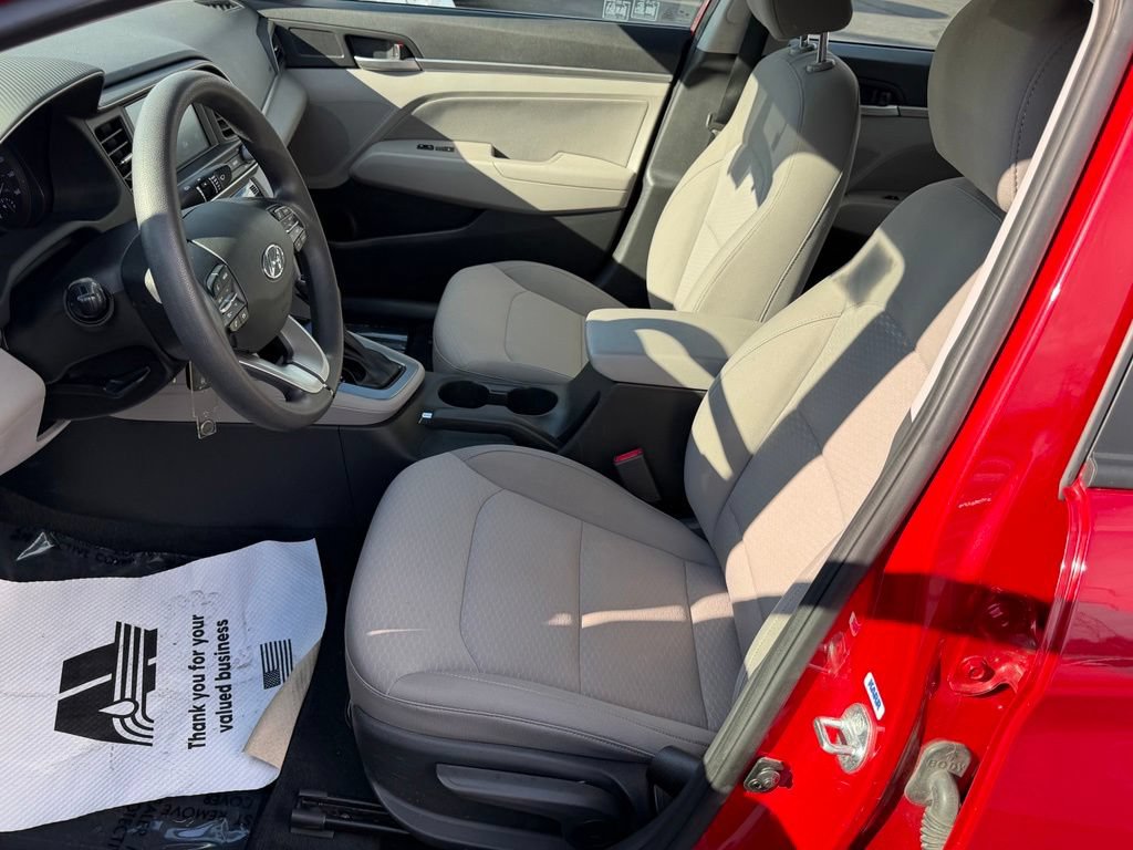 Used 2020 Hyundai Elantra SEL FWD image 12
