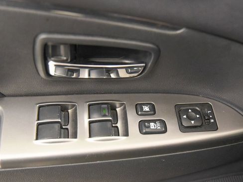 Used 2018 Mitsubishi Outlander Sport ES image 14