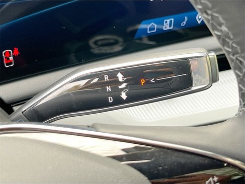 New 2026 Cadillac Optiq Sport 2 image 16