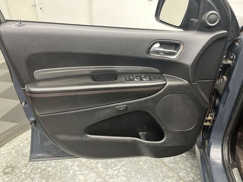 Used 2018 Dodge Durango GT w/ Blacktop Package AWD/4WD image 8