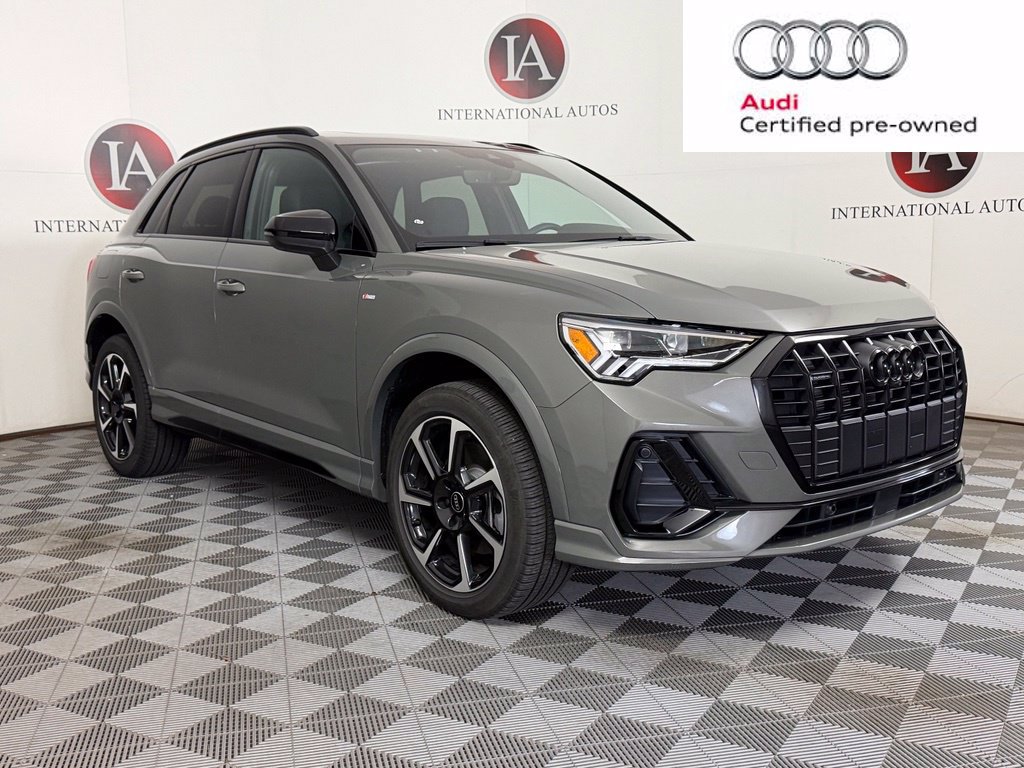 Certified 2025 Audi Q3 2.0T Premium Plus w/ Premium Plus Package AWD/4WD image 1