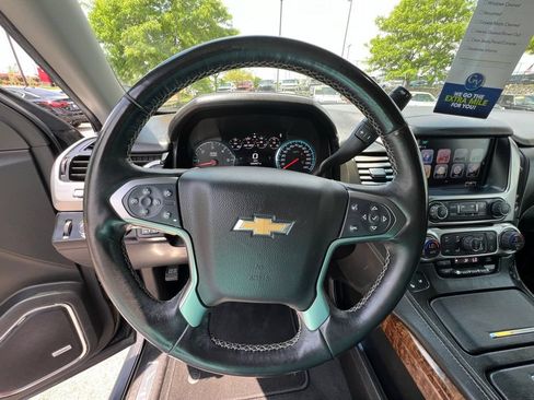 Used 2019 Chevrolet Suburban Premier w/ Premier Plus Edition AWD/4WD image 49