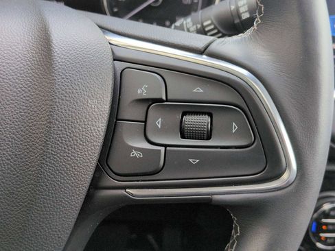 Used 2022 Buick Encore GX Essence w/ Experience Buick Package AWD/4WD image 27
