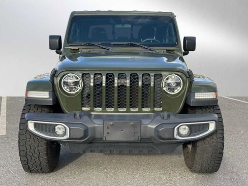 Used 2022 Jeep Gladiator Sport image 8