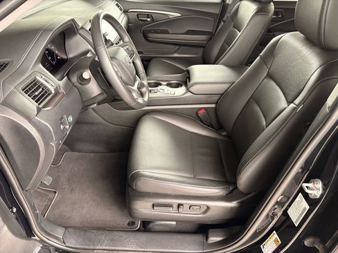 Used 2025 Honda Ridgeline RTL image 10