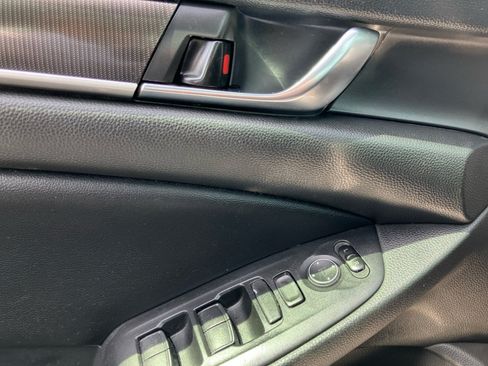 Used 2021 Honda Accord Sport image 36