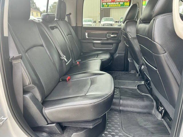 Used 2016 RAM 2500 Laramie AWD/4WD image 18