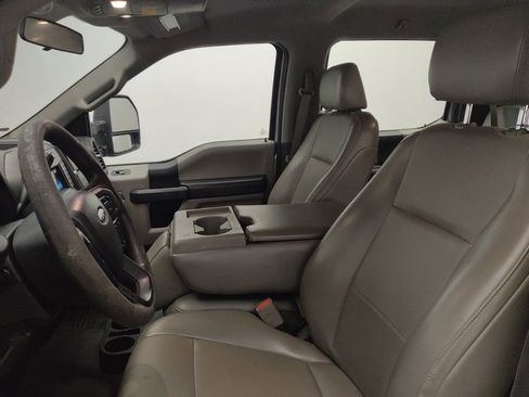 Used 2019 Ford F250 XL w/ Power Equipment Group RWD image 17