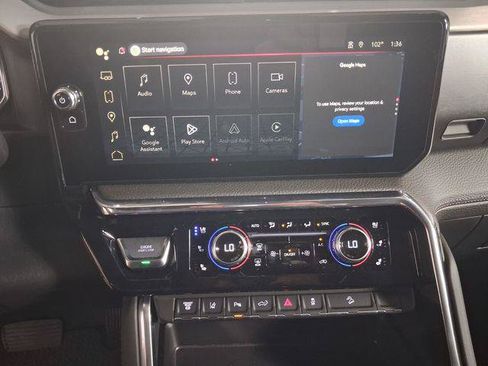 New 2026 GMC Sierra 2500 Denali w/ Denali Reserve Package AWD/4WD image 22