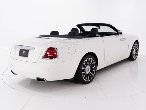 Certified 2018 Rolls-Royce Dawn image 5