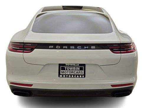 Used 2020 Porsche Panamera 4 image 10