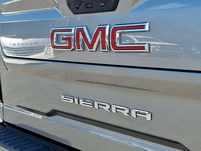 Used 2024 GMC Sierra 2500 AT4 w/ AT4 Premium Plus Package AWD/4WD image 33