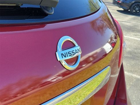 Used 2015 Nissan Rogue S w/ Convenience Package image 5